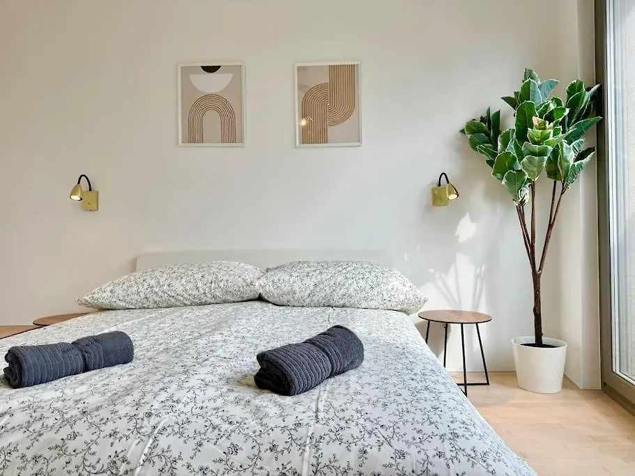 85 M2 Modern Apartment With Free Parking Vienna 0*,  Austria